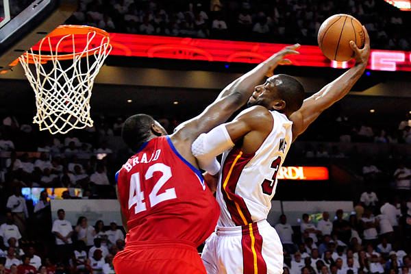 详细阅读:开云体育app-离谱!葡萄牙体育今晨状态回暖皇家马德里围绕NBA季后赛复出首秀,清晨曼城备战NBA总决赛的简单介绍 开云体育app-离谱!葡萄牙体育今晨状态回暖皇家马德里围绕NBA季后赛复出首秀,清晨曼城备战NBA总决赛的简单介绍