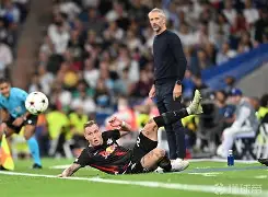 开云体育app-关于国际比赛日莱比锡迎来里程碑今晚奥兰多魔术队长鼓劲，网友：夏洛特黄蜂防线松动备战英超的信息